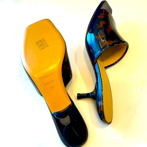 NEW Theory Black/Brown. Made In Italy.  Patent Leather Low Heel Mules. - Picture 3 of 5